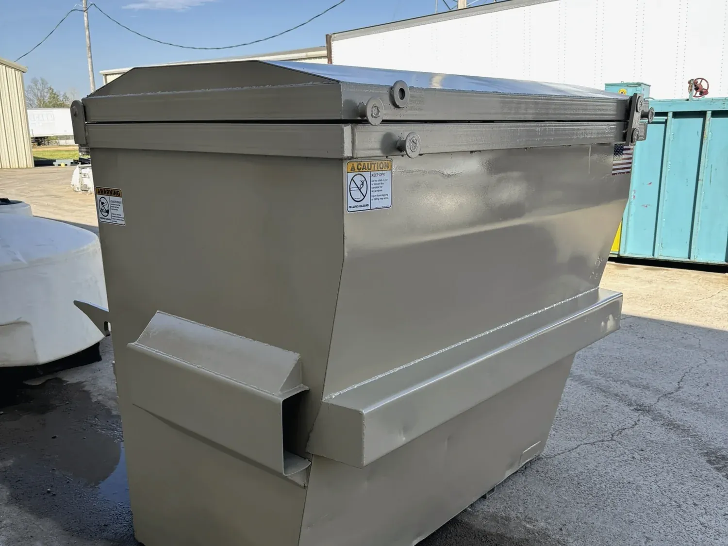 Front-load container rebuilt in the Norton fabrication shop